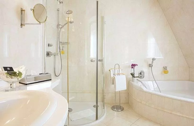 سوییت جونیور, Victor S Residenz Hotel Leipzig