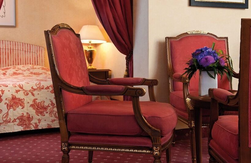 Полулюкс, Victor S Residenz Hotel Leipzig