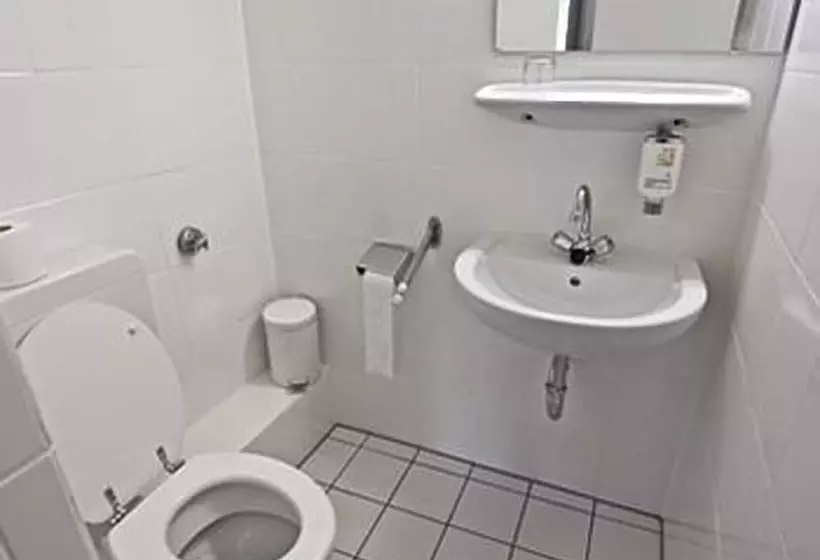 Standard Yhden Hengen Huone, Wikinger Hof