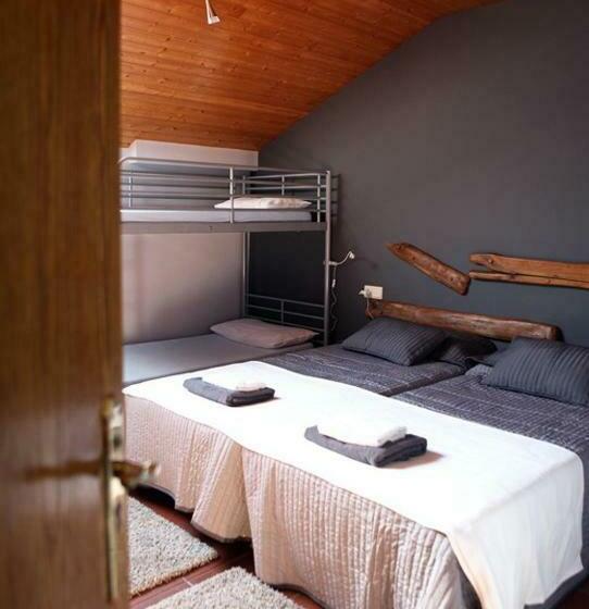 اتاق استاندارد چهار تخته, Albergue Arantzako Aterpea