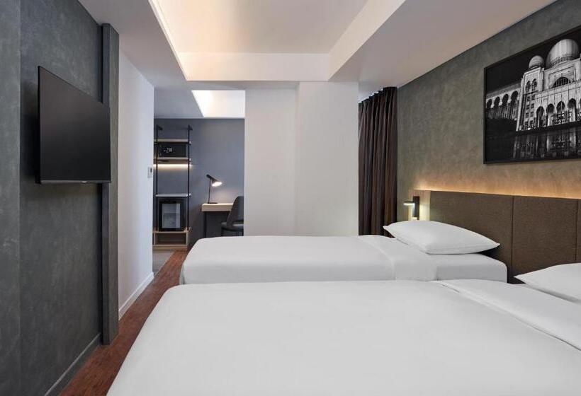 Номер Deluxe, Park Inn By Radisson Putrajaya