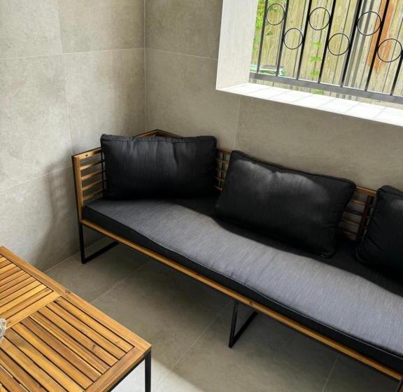 سوئیت پرزیدنت, New York Pension