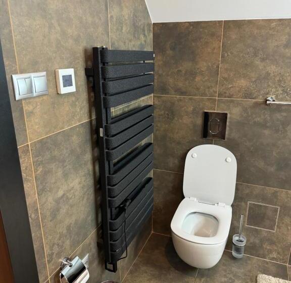 سوییت اجرایی, New York Pension