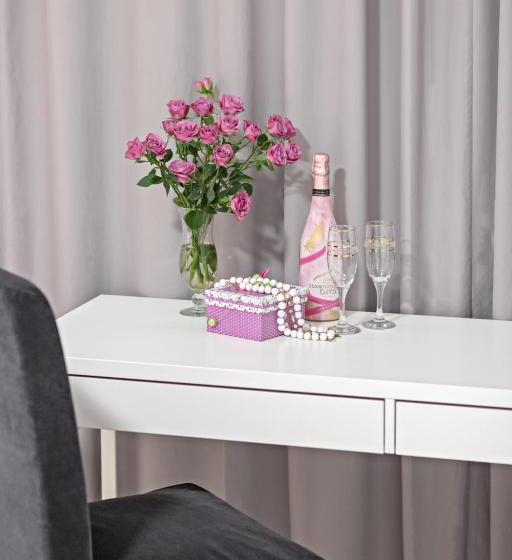 اتاق استاندارد با سرویس بهداشتی مشترک, Happyinn Rooms