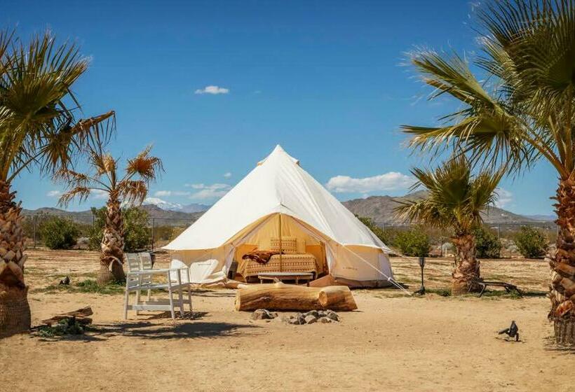 Standard Tent, The Castle House Estate