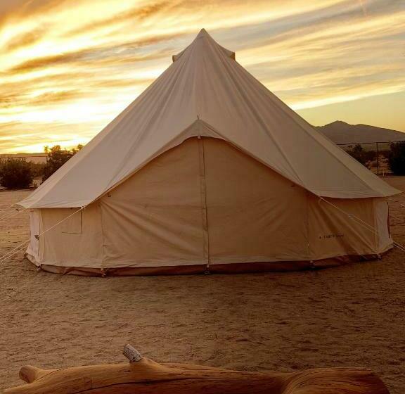 Standard Tent, The Castle House Estate