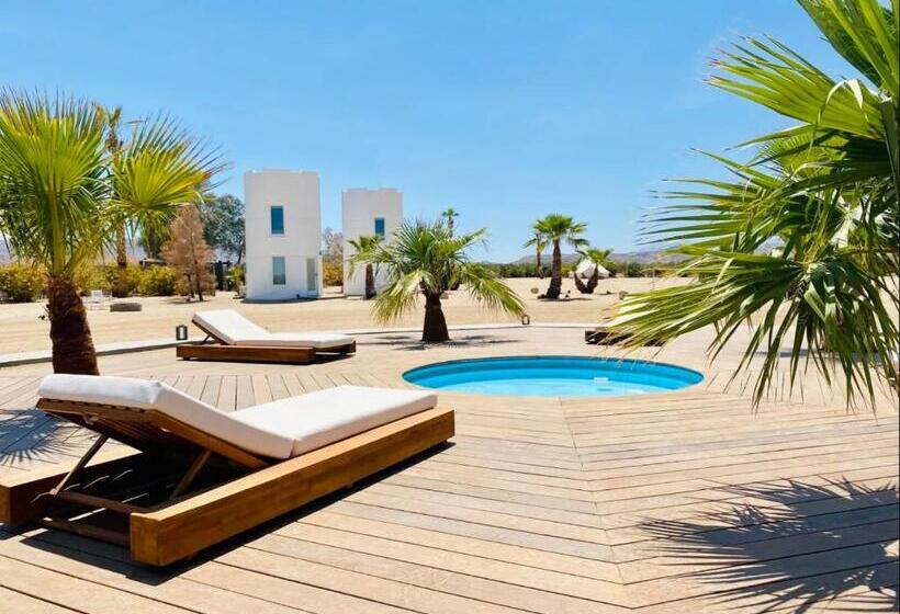 Standard Tent, The Castle House Estate