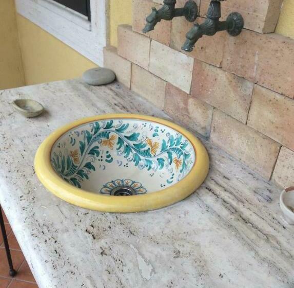 バルコニー付きスタンダードトリプルルーム, B&b Domus Candida