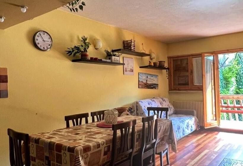 1 Bedroom Apartment Lake View, Brain Residence Laceno