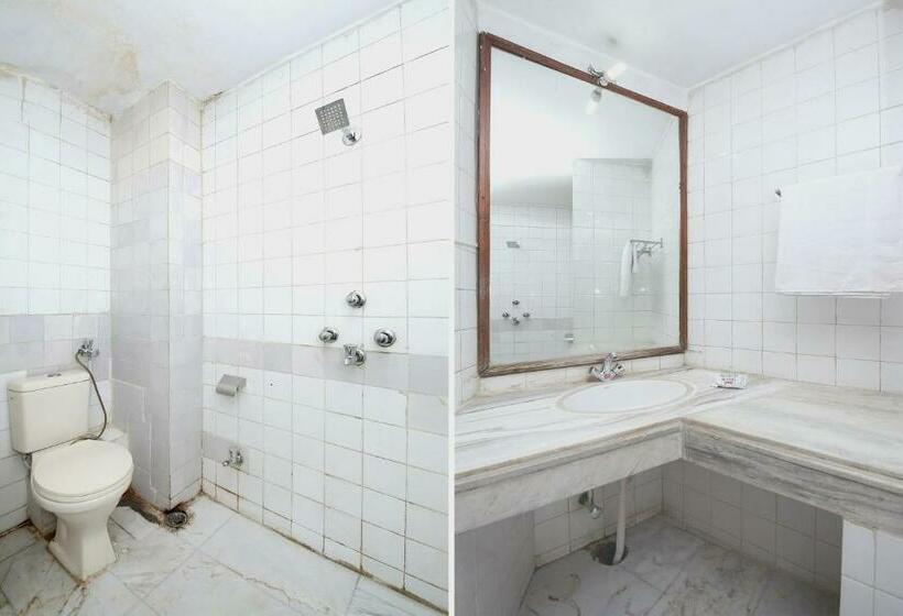 غرفة قياسية, Capital O Kartik