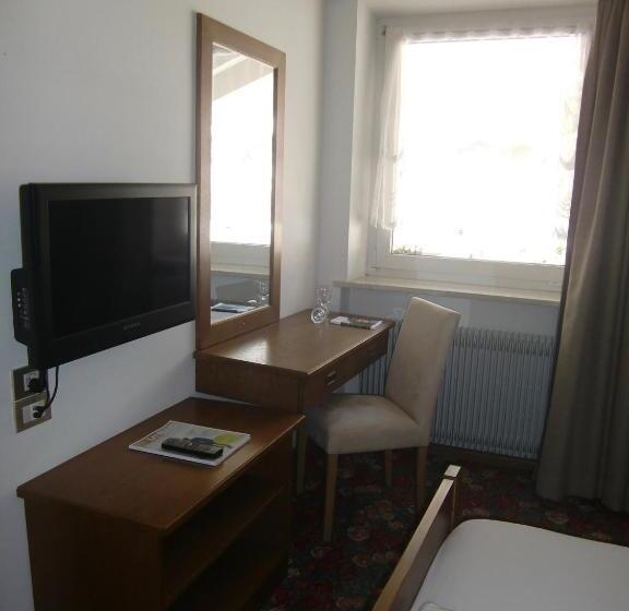 חדר סטנדרט יחיד, Pension Lahn