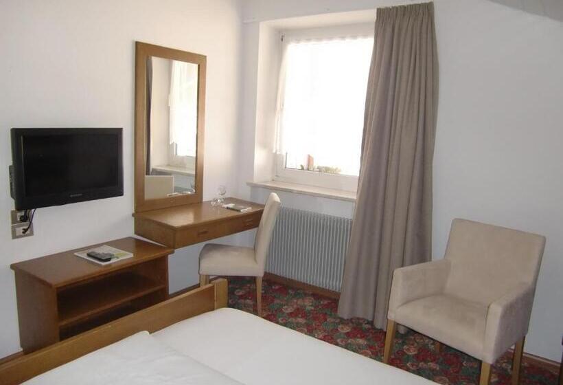 חדר סטנדרט יחיד, Pension Lahn