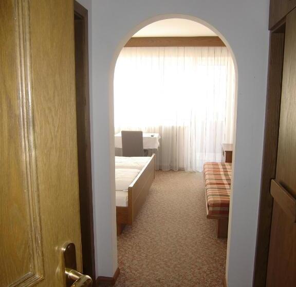 חדר סטנדרט עם מרפסת, Pension Lahn