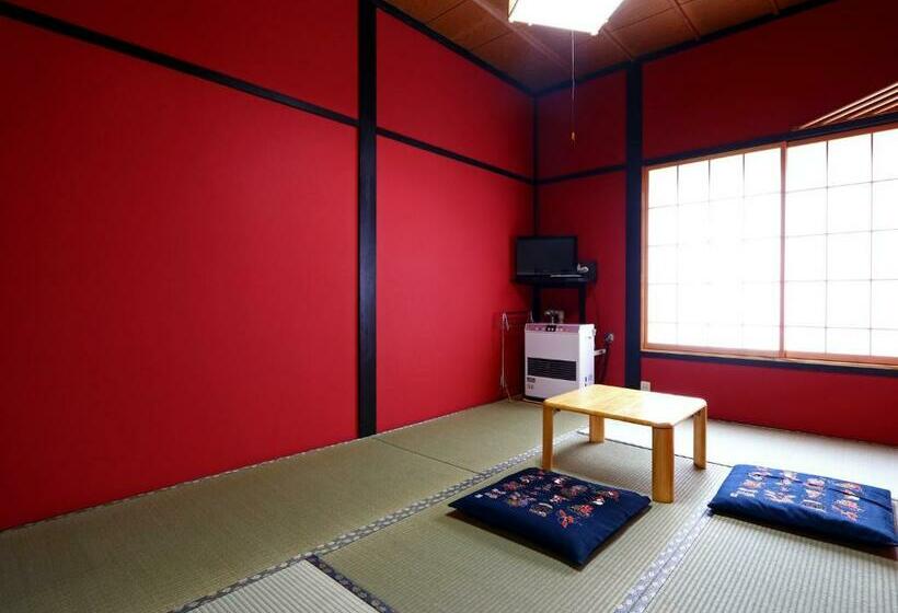 غرفة قياسية رباعية, Warabiso