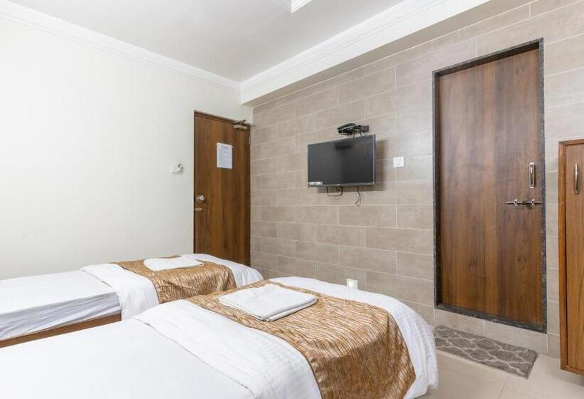 豪华房间, Sanmati