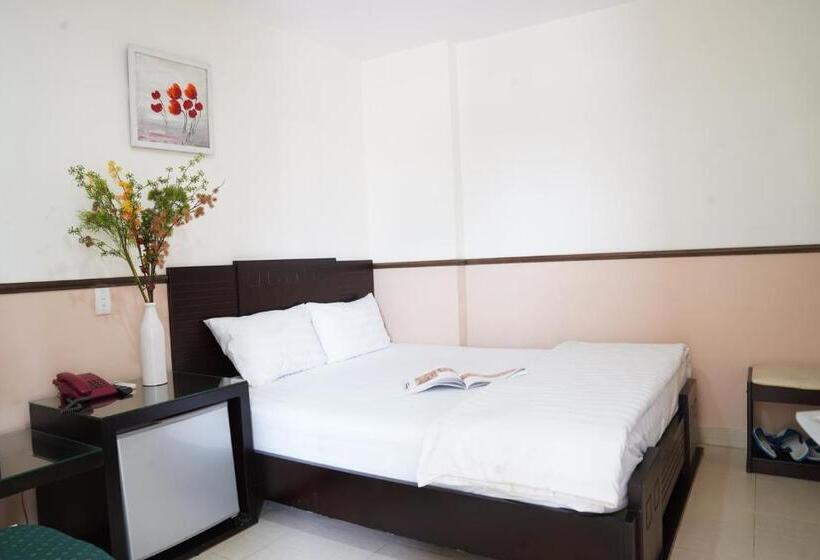 اتاق استاندارد, Trang An Hotel   5 Minutes Landmark 81