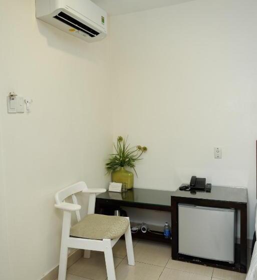اتاق استاندارد, Trang An Hotel   5 Minutes Landmark 81