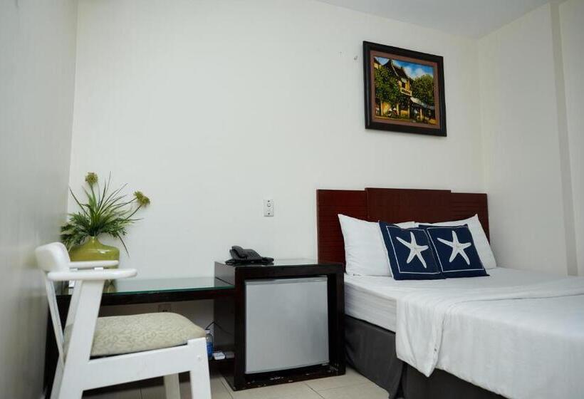 اتاق استاندارد, Trang An Hotel   5 Minutes Landmark 81