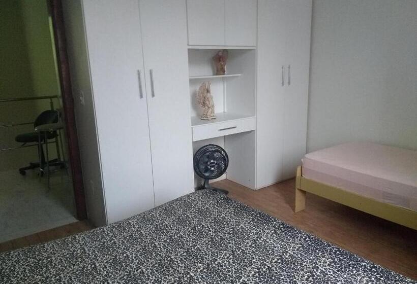 اتاق لوکس, Casa Verde