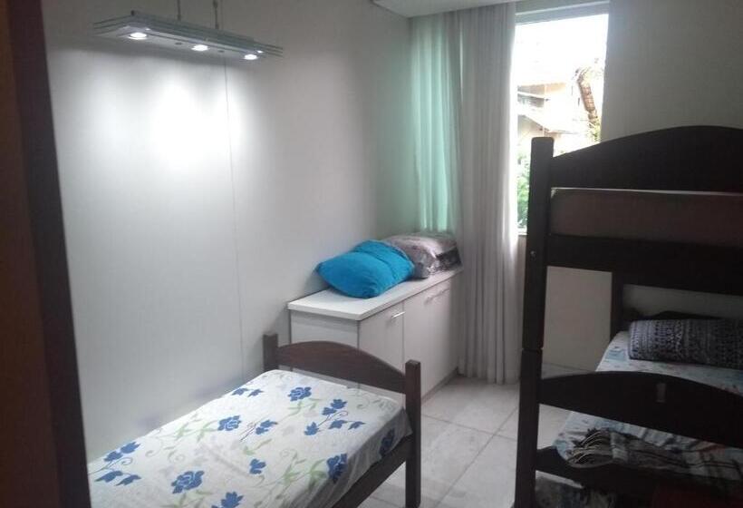 تختخواب در اتاق مشترک, Casa Verde