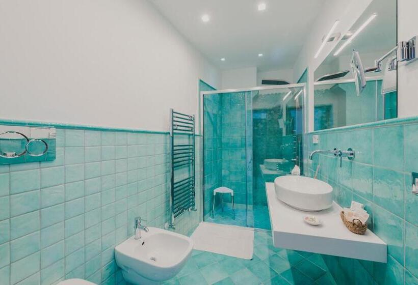 オーシャンビュースーペリアールーム, Villa Nettuno