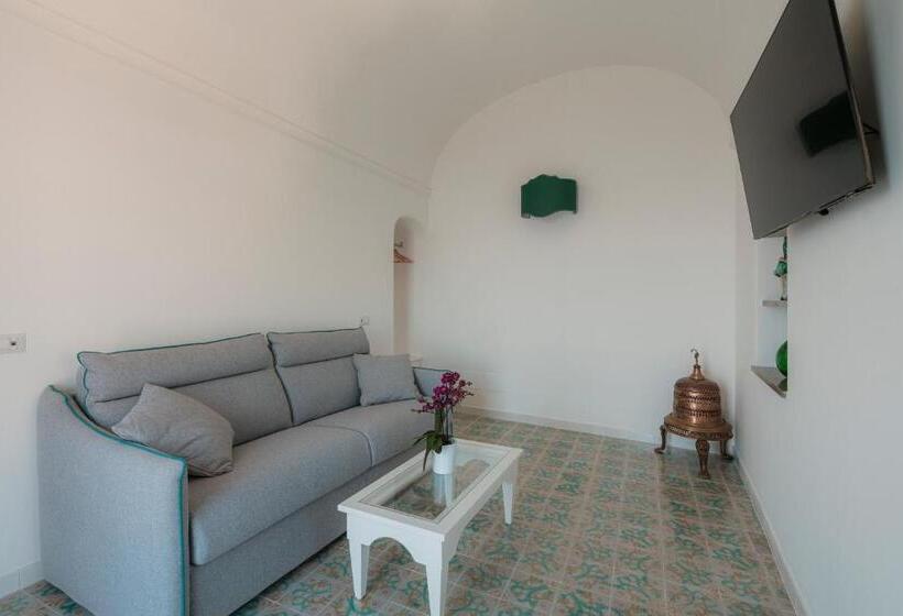 オーシャンビューデラックスルーム, Villa Nettuno