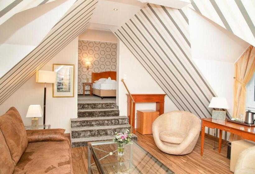 Люкс Вид на Реку, Apart Hotel Haveltreff