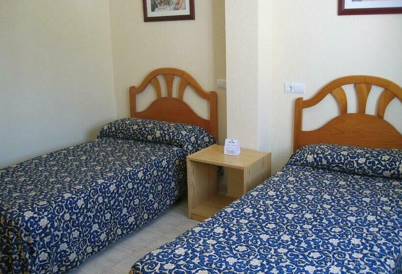 דירת חדר, Apartamentos Avenida