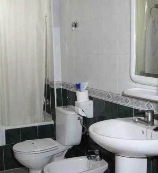 آپارتمان 2 خوابه, Apartamentos Avenida