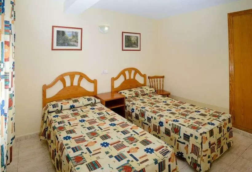 آپارتمان 2 خوابه, Apartamentos Avenida