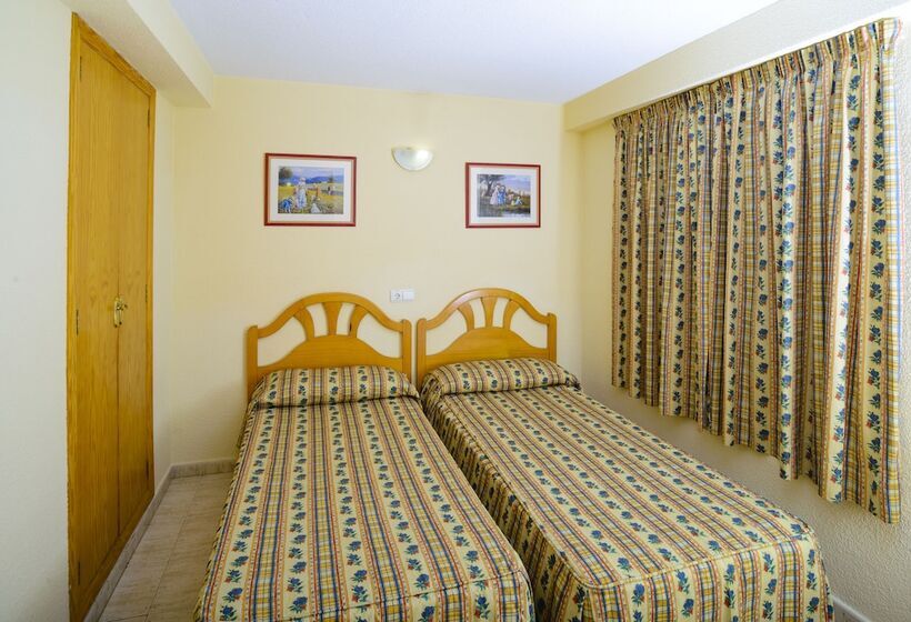 דירת שני חדרים, Apartamentos Avenida