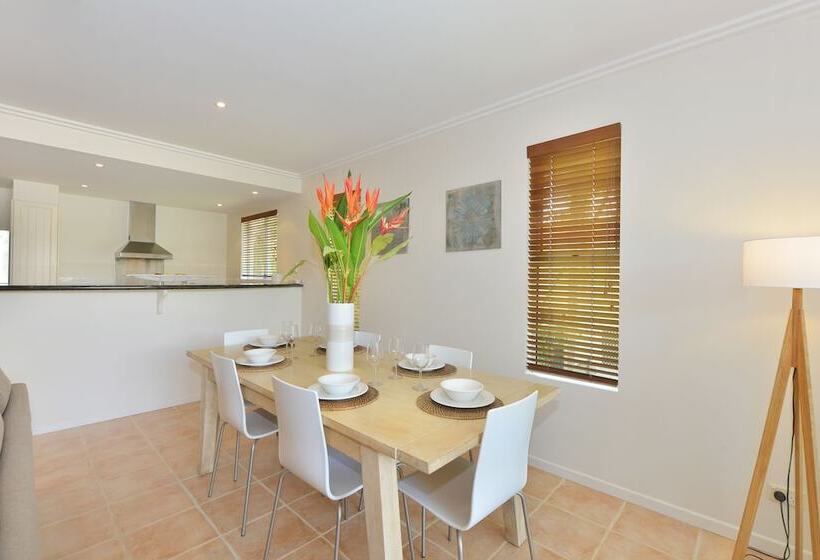 Вилла 3 Спальни, Cayman Villas Port Douglas