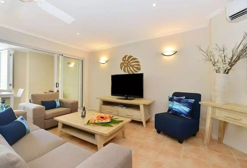 ویلای 3 خوابه, Cayman Villas Port Douglas