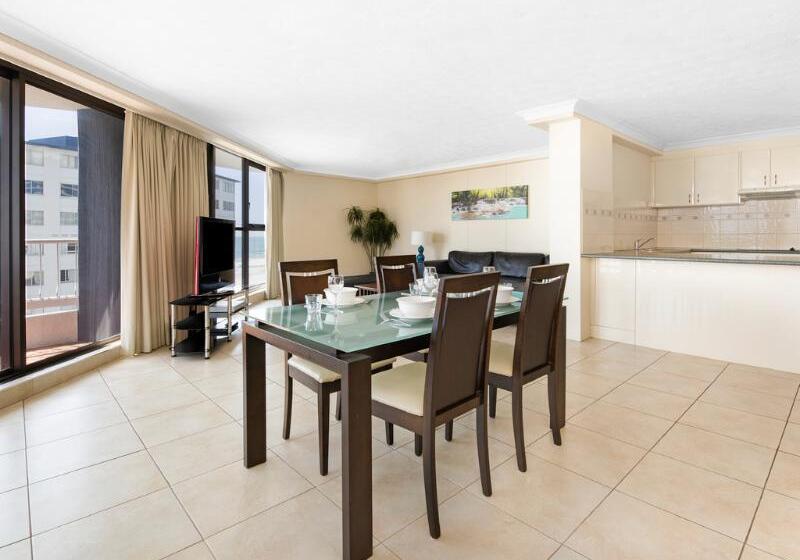 شقة غرفة واحدة, Breakfree Acapulco