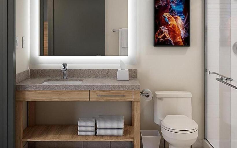 اتاق لوکس, Candlewood Suites Stafford