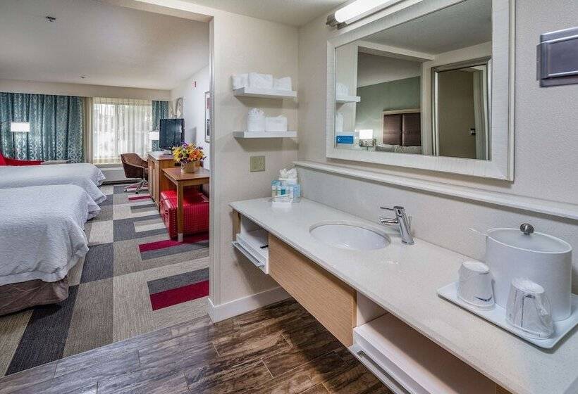 Quarto Estandar, Hampton Inn San Francisco Airport