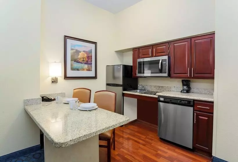 سوئیت برای معلولان, Homewood Suites By Hilton Nashvilleairport