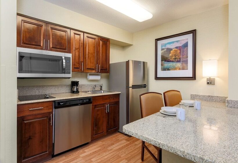 Suite Premium, Homewood Suites By Hilton Nashvilleairport