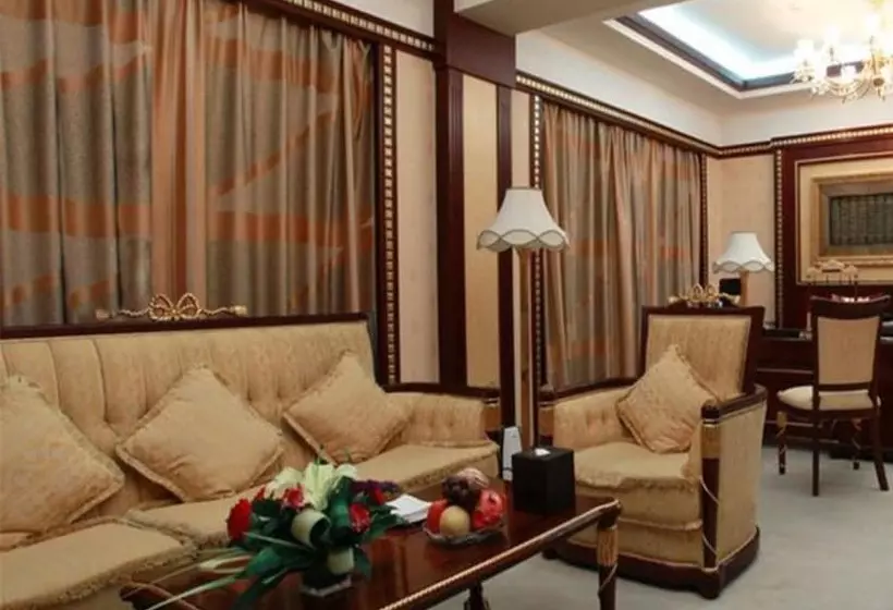デラックススイート, Jinjiang Sun
