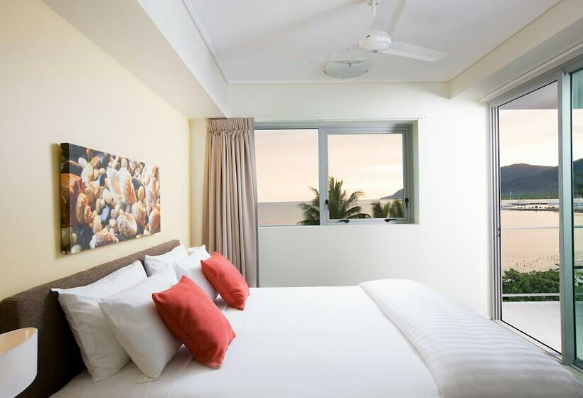 带1个卧室的带海景的公寓, Mantra Trilogy