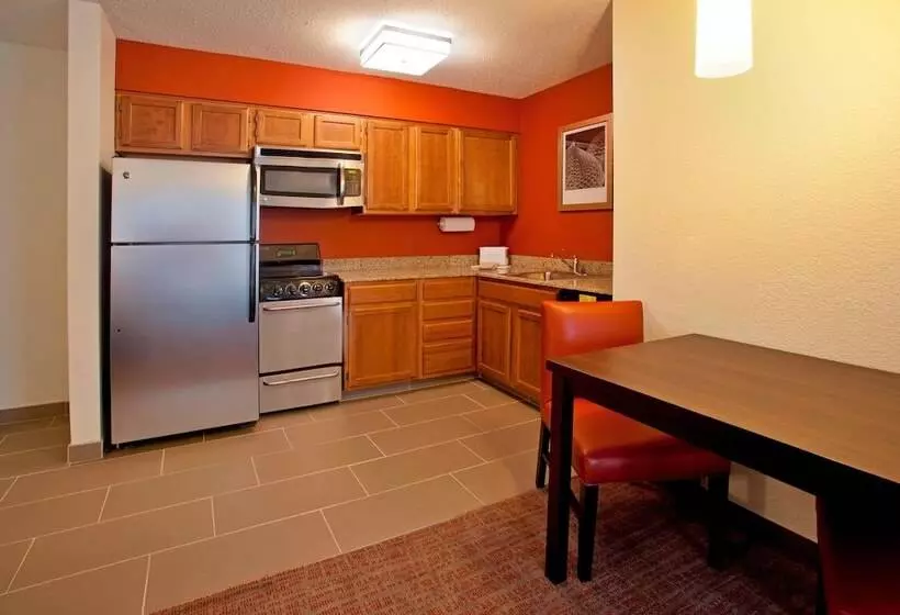 سوییت, Residence Inn Fort Wayne Southwest