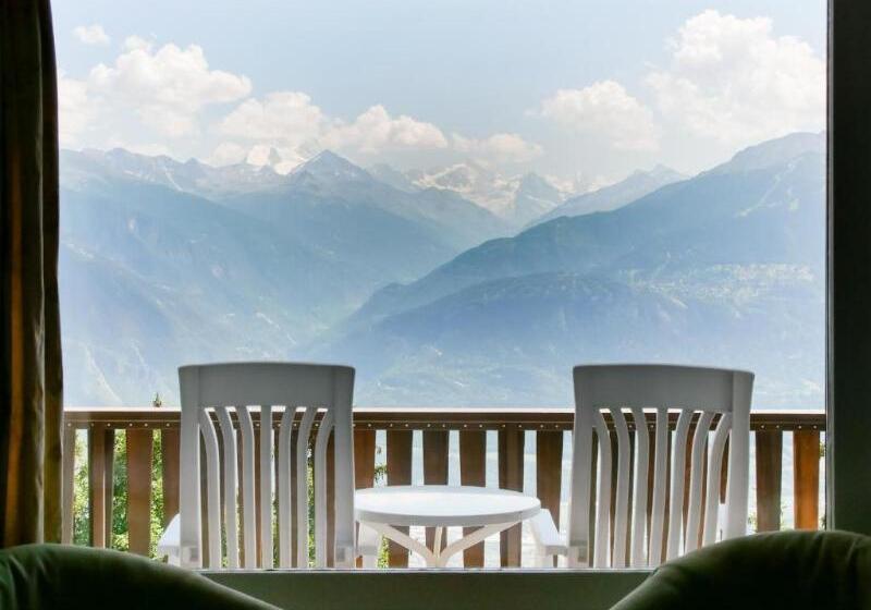 غرفة قياسية ثلاثية, Restaurant Le Mont Paisible, Cransmontana