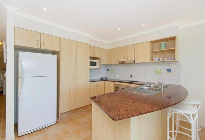 Апартаменты 1 Спальня Вид на Море, The Cove Yamba
