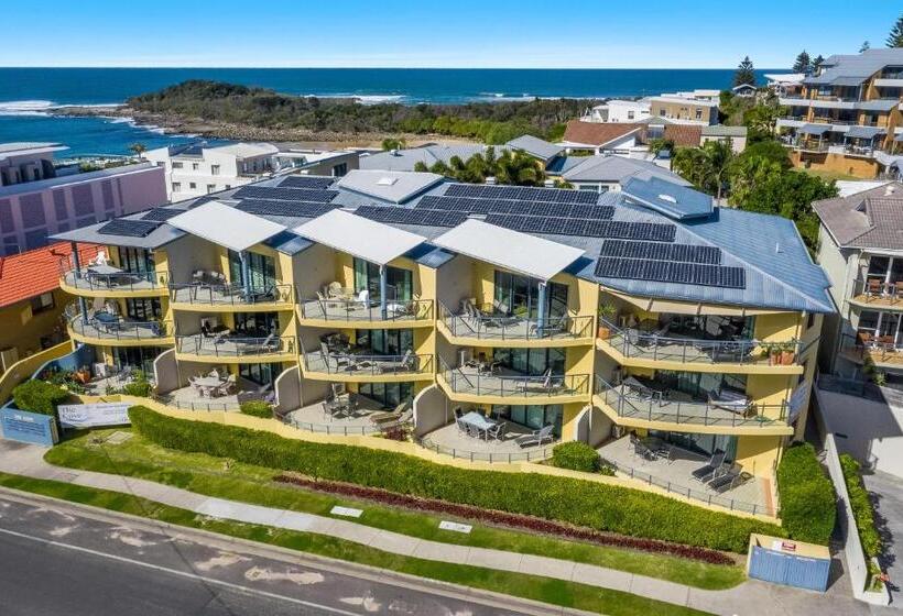 Апартаменты 2 спальни Вид на Сад, The Cove Yamba
