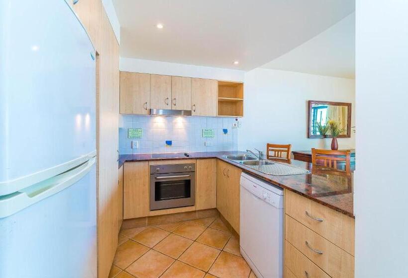 1階の1ベッドルームアパートメント, The Cove Yamba