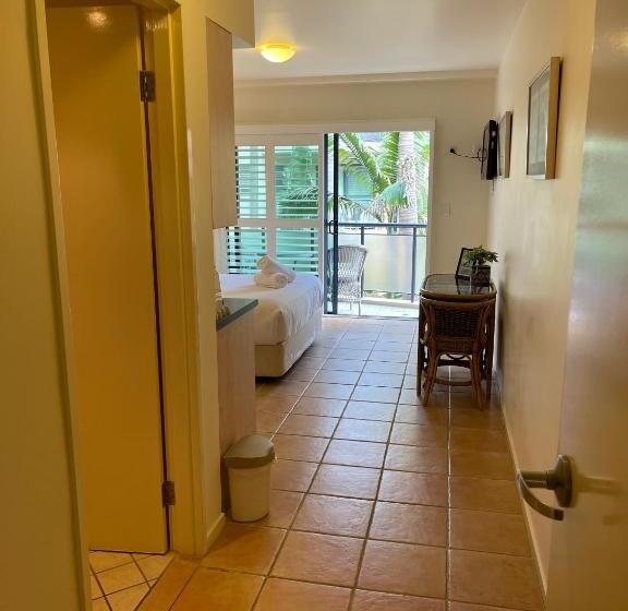 庭の見える1ベッドルームアパートメント, The Cove Yamba