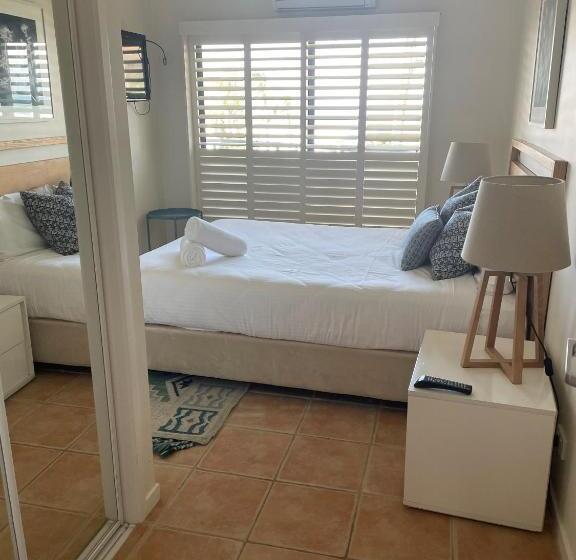 海の見える3ベッドルームアパートメント, The Cove Yamba