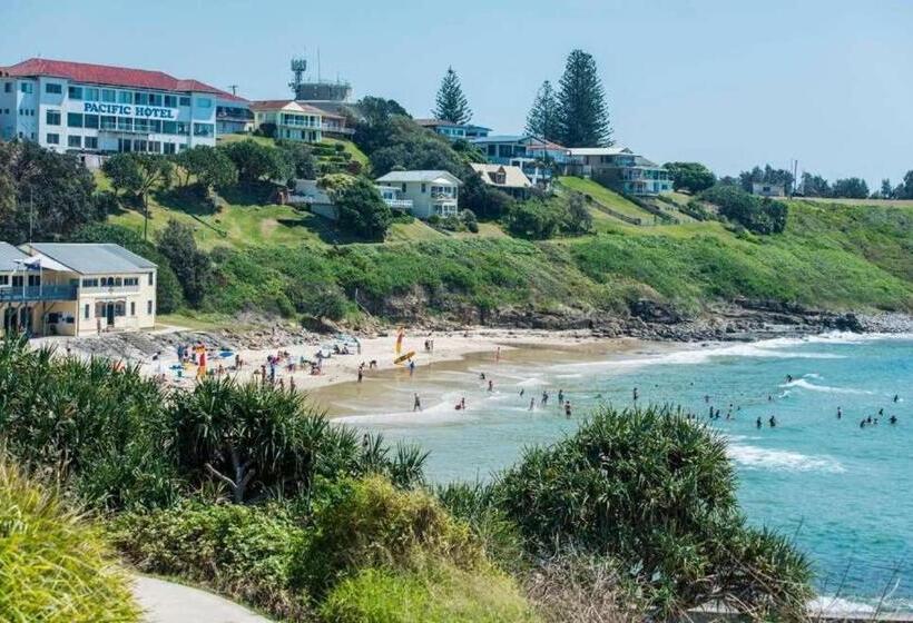 Апартаменты 3 Спальни Вид на Море, The Cove Yamba