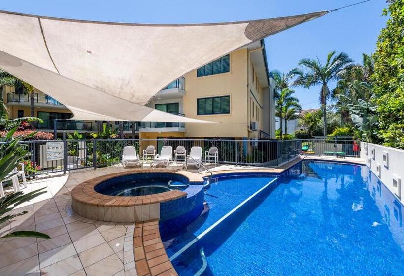 Superior 2-bedroom flat with sea view, The Cove Yamba