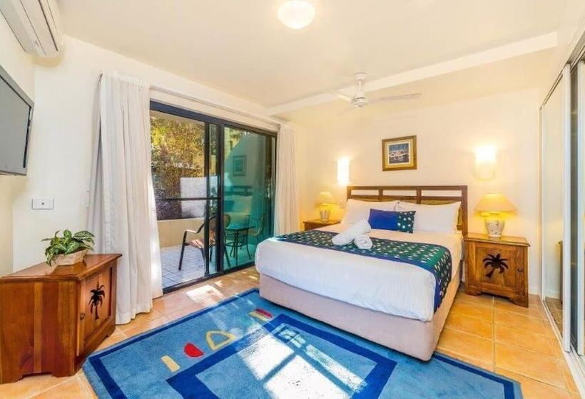 庭の見える1ベッドルームアパートメント, The Cove Yamba